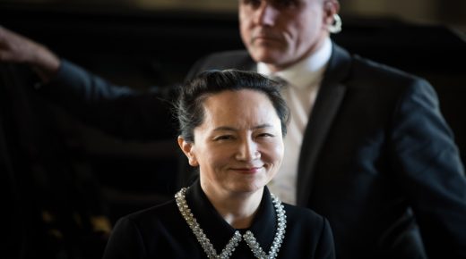 «Rien de routinier» dans l’affaire Meng Wanzhou, dit la défense