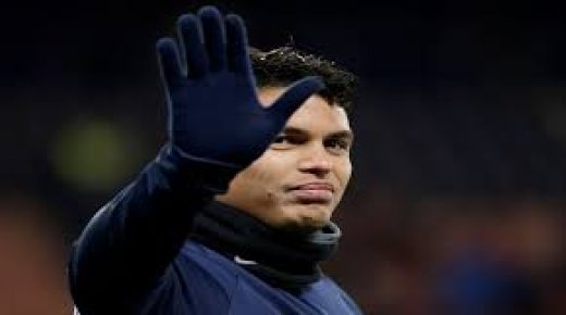 Ligue 1: le PSG se sépare de Thiago Silva