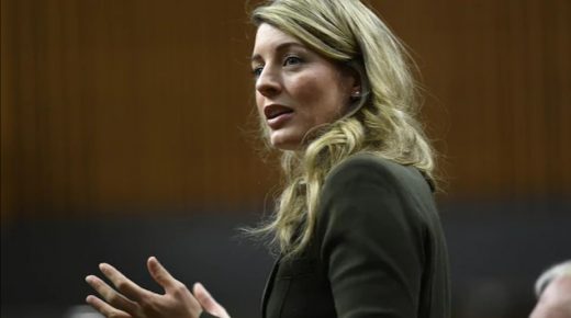 « C’est l’avenir de la francophonie qui est en jeu », selon Mélanie Joly