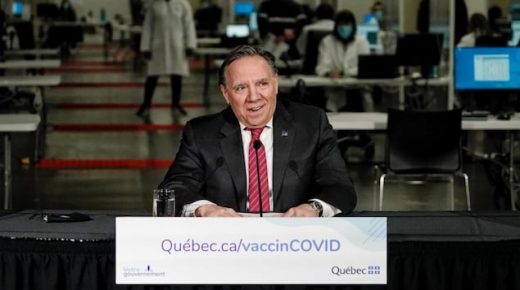 Un an de pandémie : une approche « plus cassante » était nécessaire, dit Legault