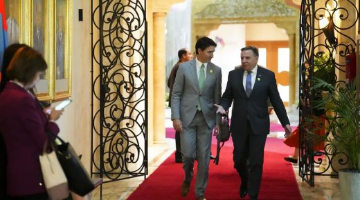 Première rencontre Trudeau-Legault à Djerba