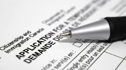 Des milliers de dossiers d’immigration confiés à des agents inactifs