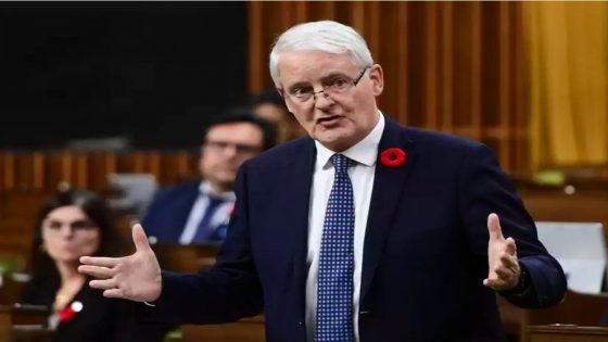 Marc Garneau quitte la vie politique