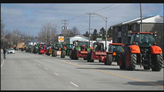 Des centaines d’agriculteurs inquiets envahissent le centre-ville de Rimouski