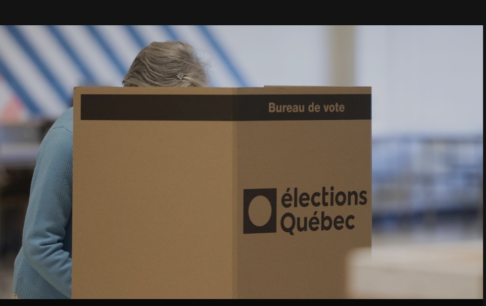 Élections Québec renonce à utiliser des urnes électroniques en 2026