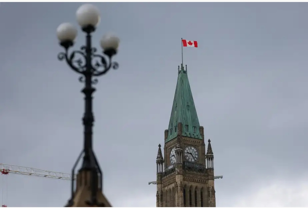 La Défense devra aussi réduire ses dépenses courantes