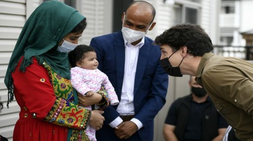 Justin Trudeau rencontre des réfugiés afghans