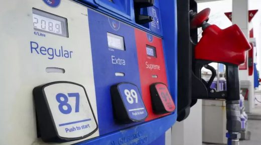 L’Ontario réduit la taxe sur le carburant