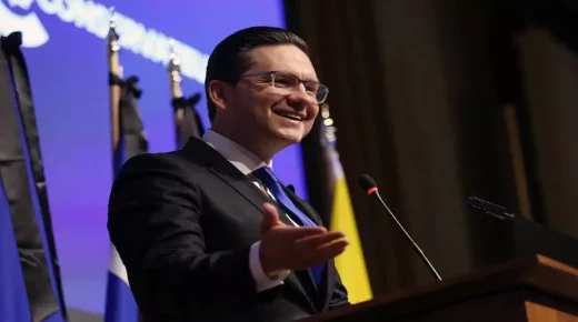 Poilievre lance un premier défi à Trudeau