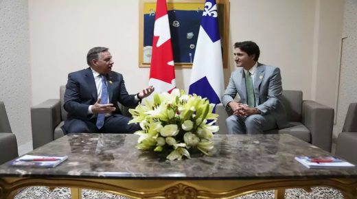 Trudeau reporte sa rencontre avec Legault à Montréal