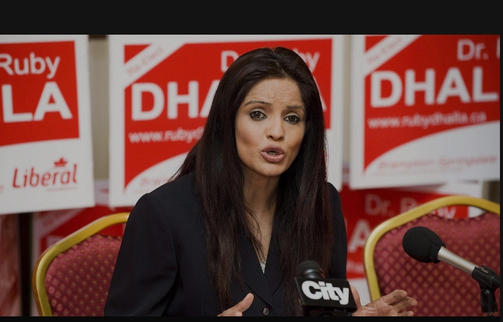 Ruby Dhalla exclue de la course à la direction du Parti libéral