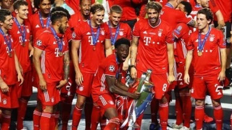Alphonso Davies entre dans l’histoire alors que le Bayern efface le Paris Saint-Germain pour remporter le titre de Ligue des champions